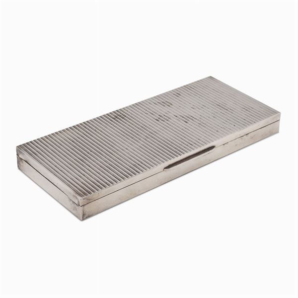 Rectangular silver box  (Italy, 20th century)  - Auction FINE SILVER AND THE ART OF THE TABLE - Colasanti Casa d'Aste