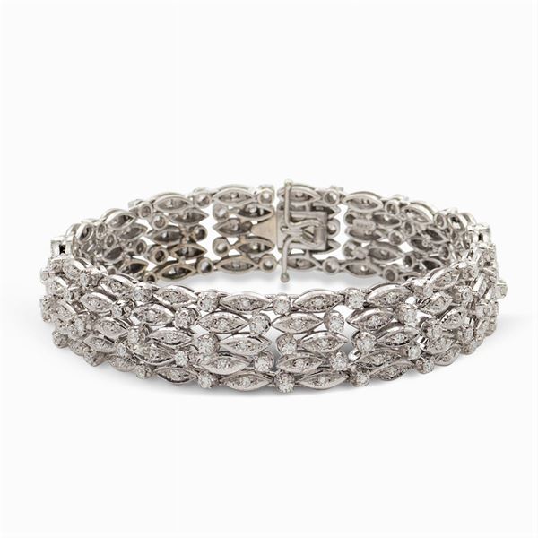 18kt white gold and diamond bracelet