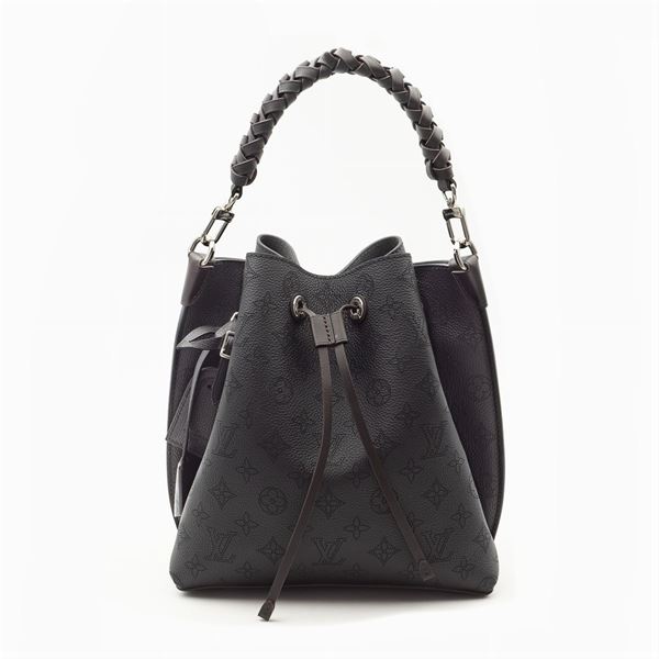 Louis Vuitton, Muria collection bucket bag
