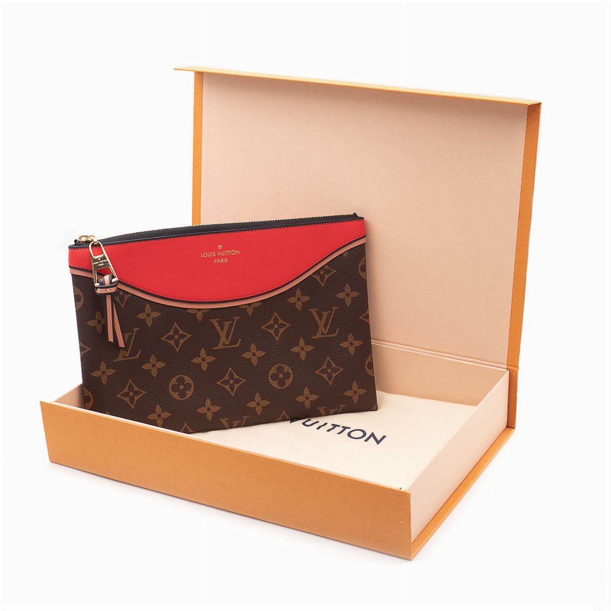 Louis Vuitton Tuileries collection pochette Auction FASHION VINTAGE AND BIJOU Colasanti Casa d Aste