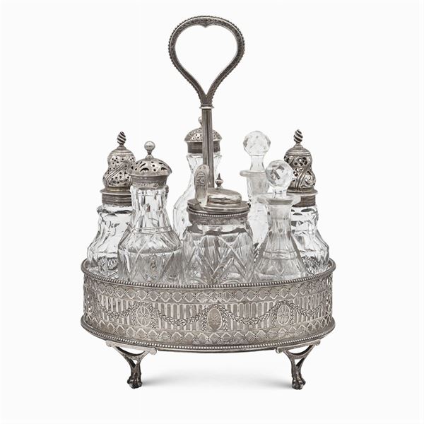Oliera in argento  (Londra, 1779)  - Asta ARGENTI E L'ARTE DELLA TAVOLA - Colasanti Casa d'Aste