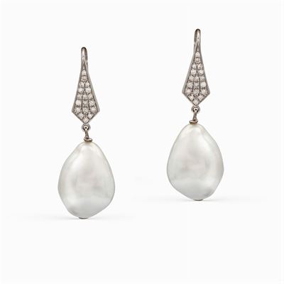 Orecchini Pendenti in Oro Bianco 18kt e Perle Scaramazze