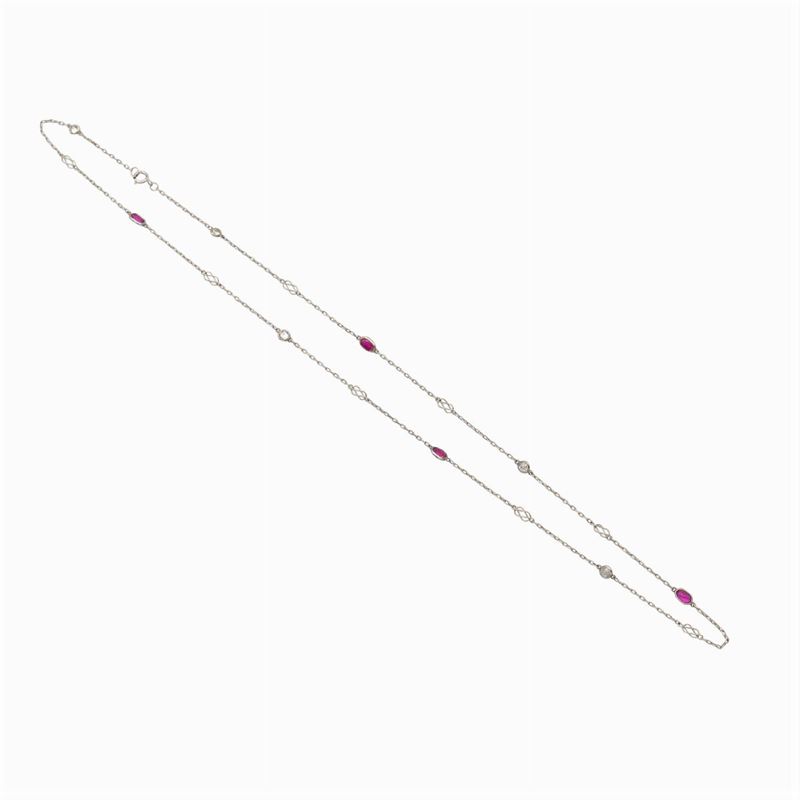 Collana in Platino con Rubini e Diamanti