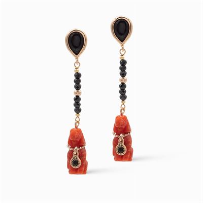 Orecchini in Oro Rosa 18kt, Onice Nero e Corallo Rosso