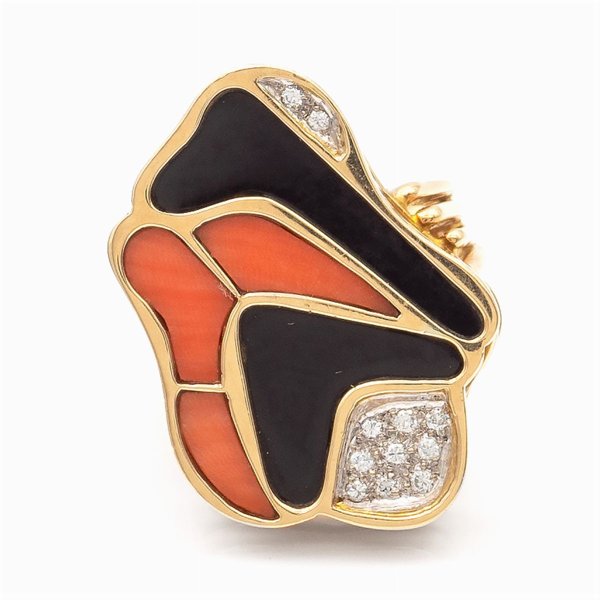 Anello Scultura in Oro Giallo 18kt con Corallo e Onice Nero