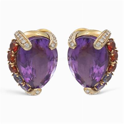 Orecchini in Oro Giallo 18kt con Due Ametiste