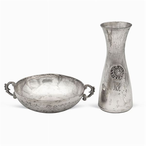 Gruppo di oggetti in argento (2)  (Italia, XX Sec.)  - Asta ARGENTI E L'ARTE DELLA TAVOLA - Colasanti Casa d'Aste
