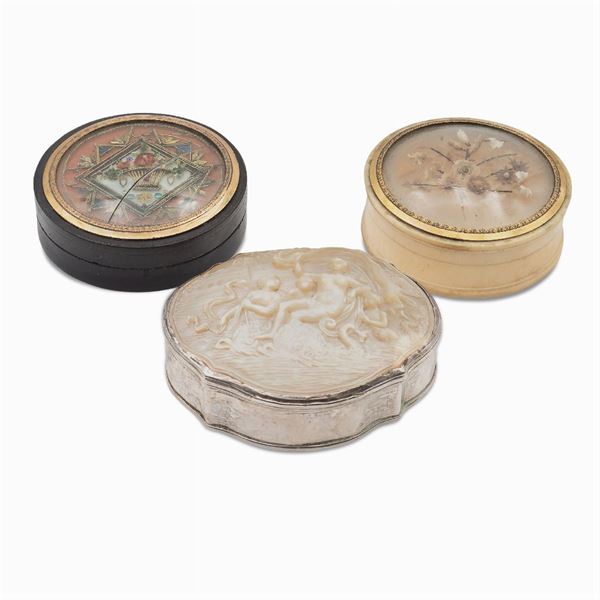 Group of bone, mother of pearl and silver boxes (3)