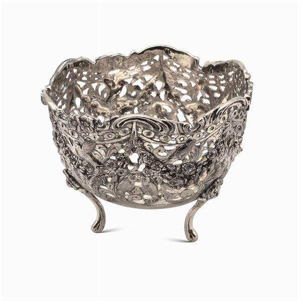 Silver basket  (Germany, 19th-20th century)  - Auction FINE SILVER AND THE ART OF THE TABLE - Colasanti Casa d'Aste