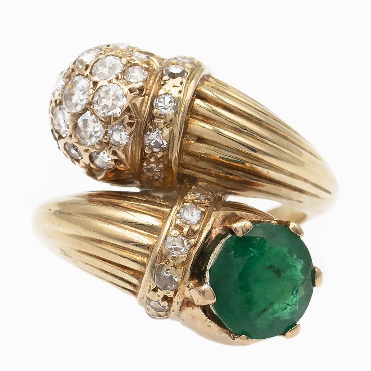 Anello Contrarié in Oro Giallo 18kt con Smeraldo e Diamanti
