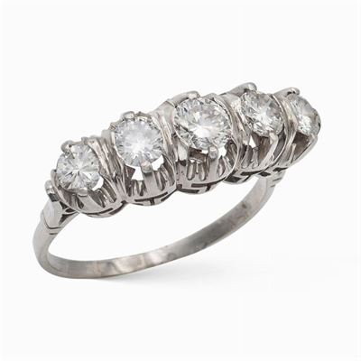 Anello Rivière in Platino e Diamanti