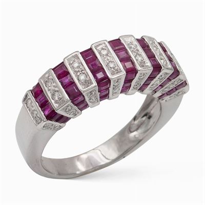 Anello Rivière in Platino Diamanti e Rubini