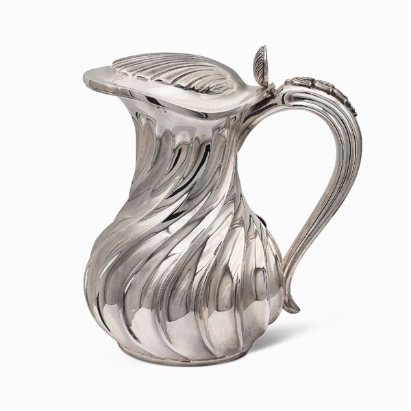 Silver jug  (Italy, 20th century)  - Auction FINE SILVER AND THE ART OF THE TABLE - Colasanti Casa d'Aste