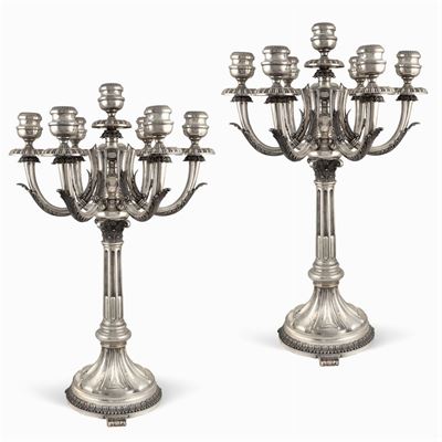 Coppia di Candelabri a 7 Luci in Argento