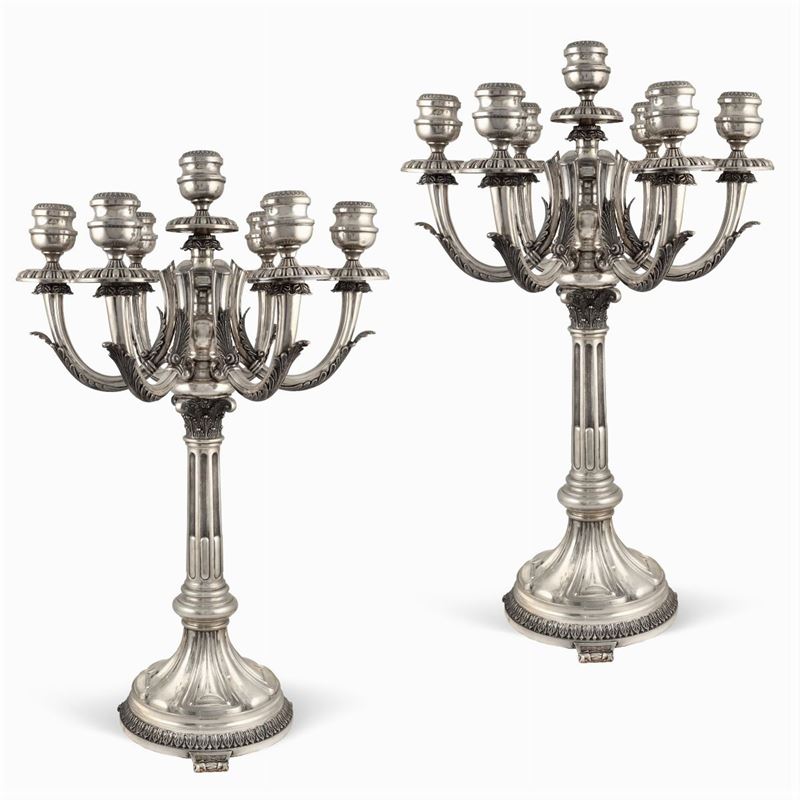 Coppia di Candelabri a 7 Luci in Argento