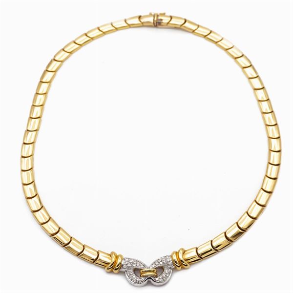 Collier in oro giallo 18kt e diamanti