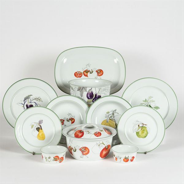 Mary Lou Goetzer, prod. Spal porcelain table service (78)