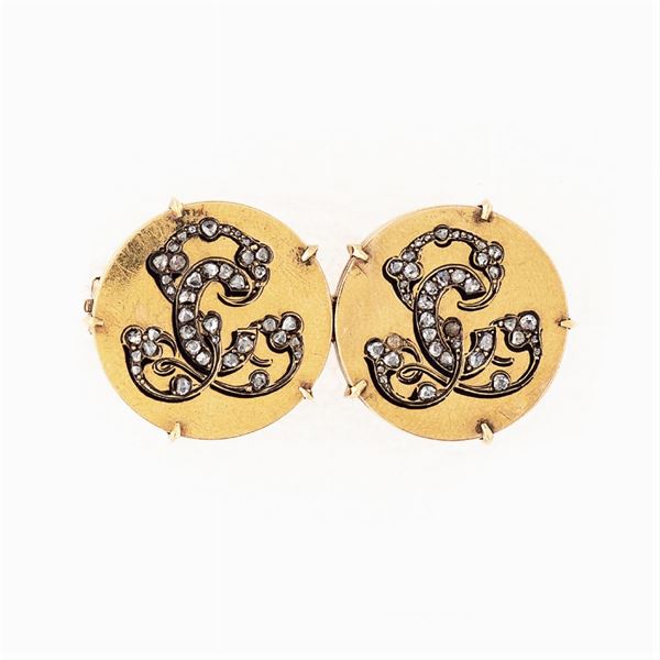 Spilla monogrammi in oro giallo 14kt e rose di diamante  (primi '900)  - Asta GIOIELLI E OROLOGI  - Colasanti Casa d'Aste