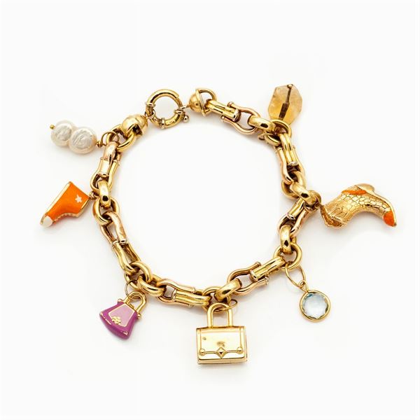 18kt yellow gold charms bracelet