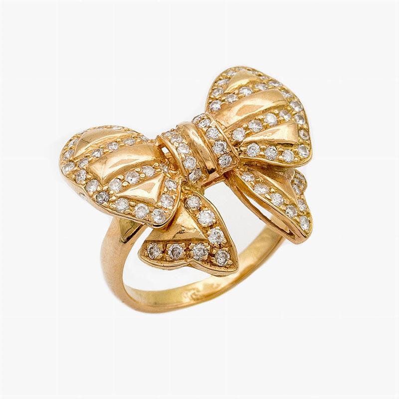Anello Fiocco in Oro Giallo 18kt e Diamanti
