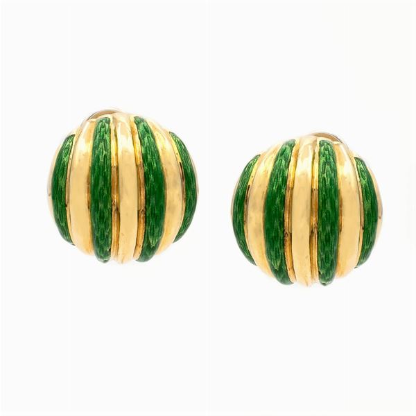 18kt yellow gold and green enamel bombè lobe earrings