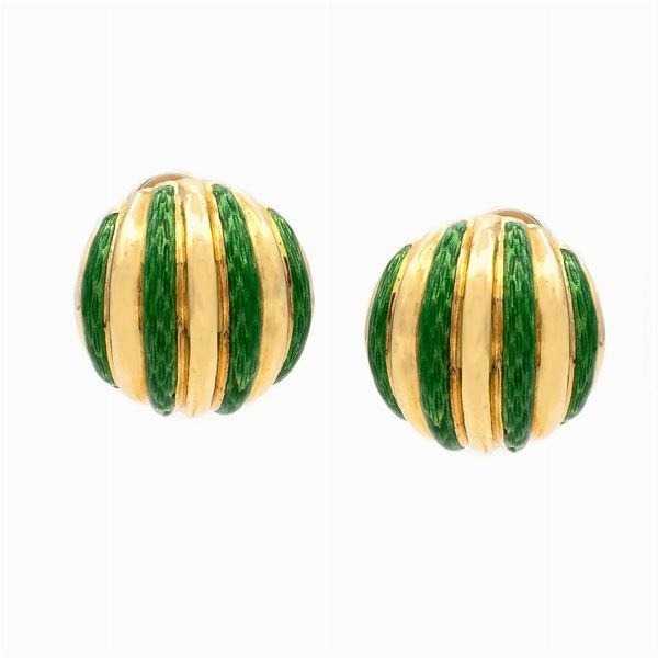 Orecchini bombé a lobo in oro giallo 18kt e smalto verde