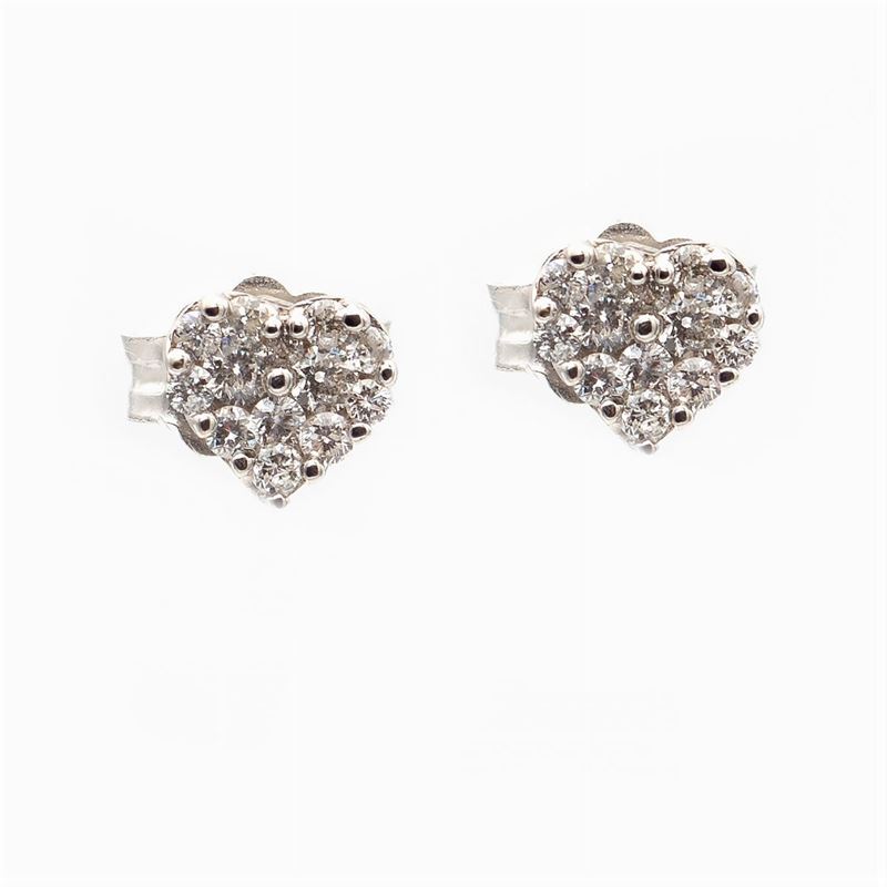 Orecchini Cuori a Lobo in Oro Bianco 18kt e Diamanti