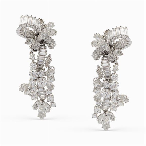 18kt white gold and diamond pendant earrings