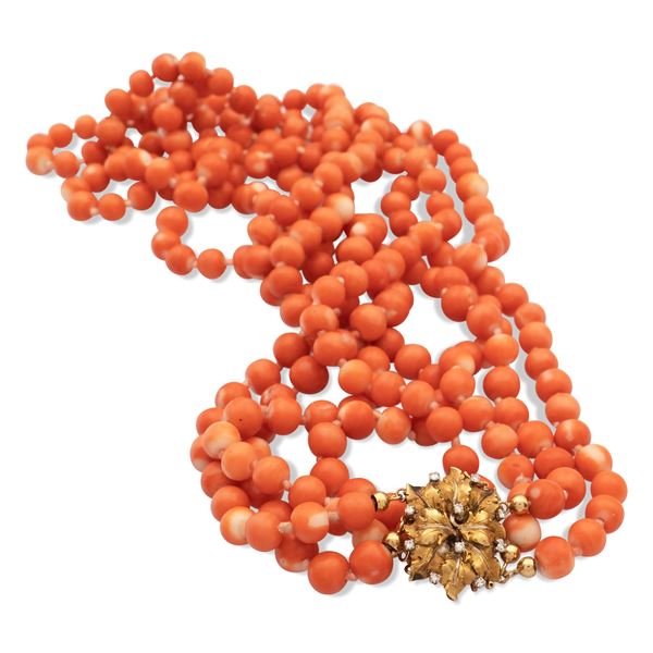 Buccellati, coral necklace
