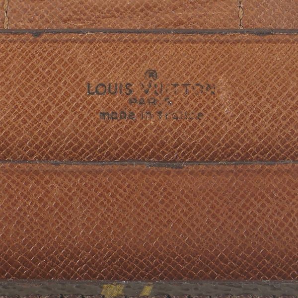 Sold at Auction: Louis Vuitton - a vintage Monogram document holder.