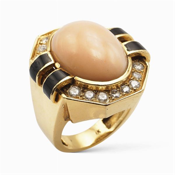 18kt yellow gold, pink coral, black enamel and diamond ring