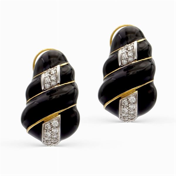 David Webb, lobe earrings
