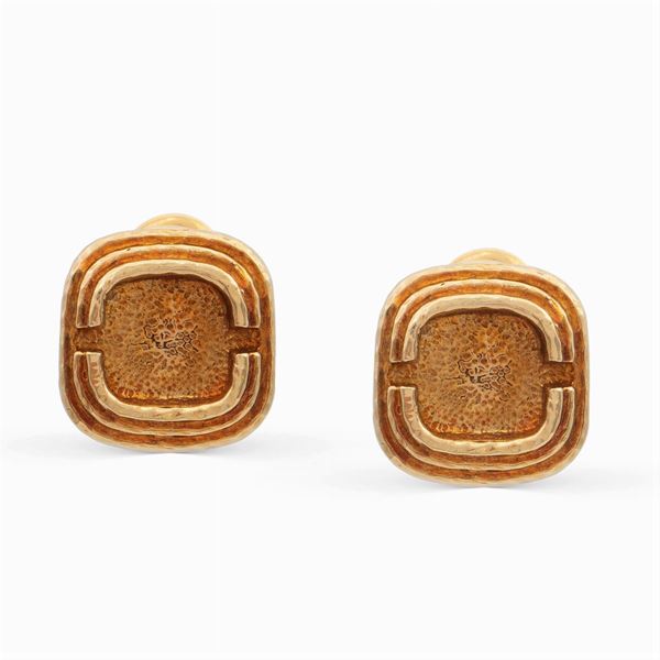 A. Lunn, 18kt yellow gold lobe earrings