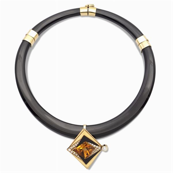 Collana choker in onice nero e oro giallo 18kt  (anni 70/80)  - Asta GIOIELLI | OROLOGI | FASHION VINTAGE - Colasanti Casa d'Aste