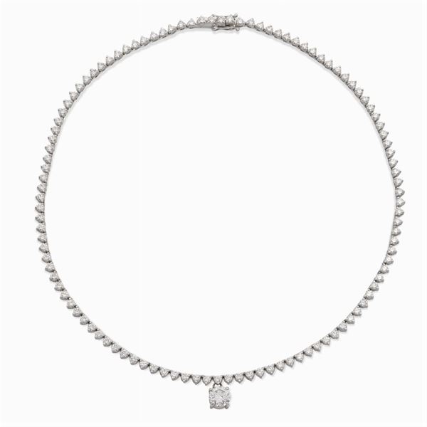 Collana riviere con un diamante taglio brillante