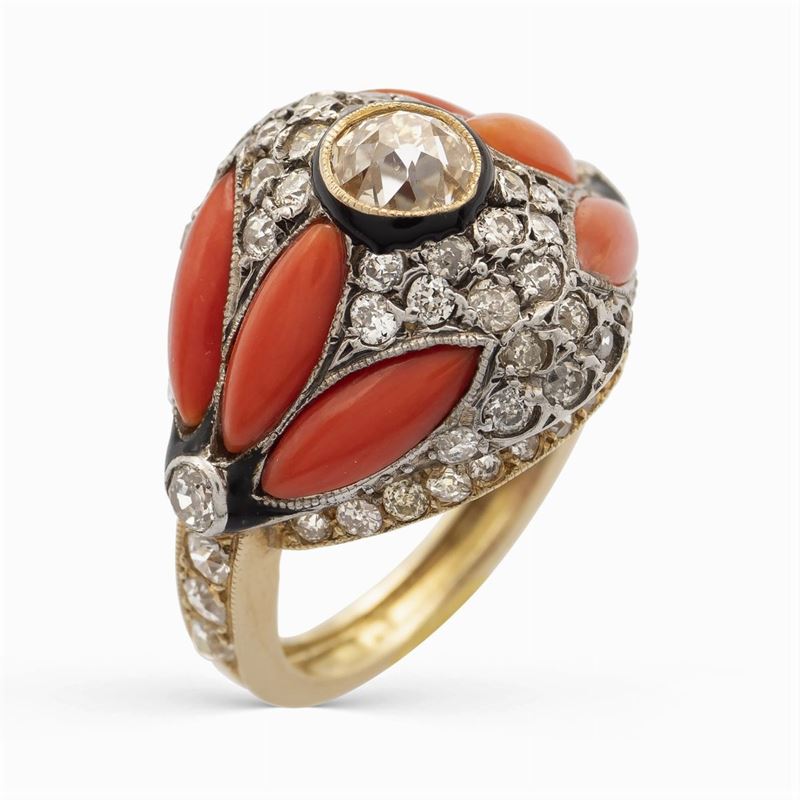 Anello Decò in Platino e Oro Giallo 18kt con una Rosa di Diamante