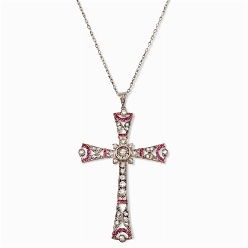 Pendente Croce Decò in Platino e Oro Giallo 18kt e Diamanti