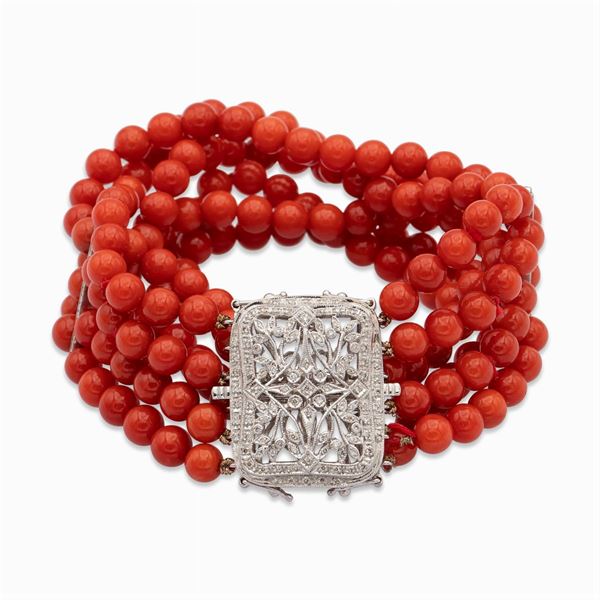 Bracciale in oro bianco 18kt corallo e diamanti