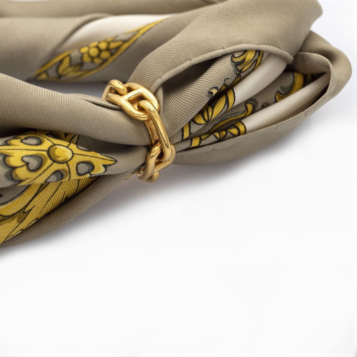 Hermès, Ferma Foulard Vintage
