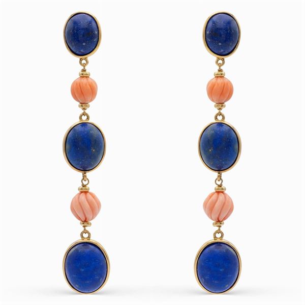 18kt yellow gold, lapis lazuli and pink coral pendant earrings