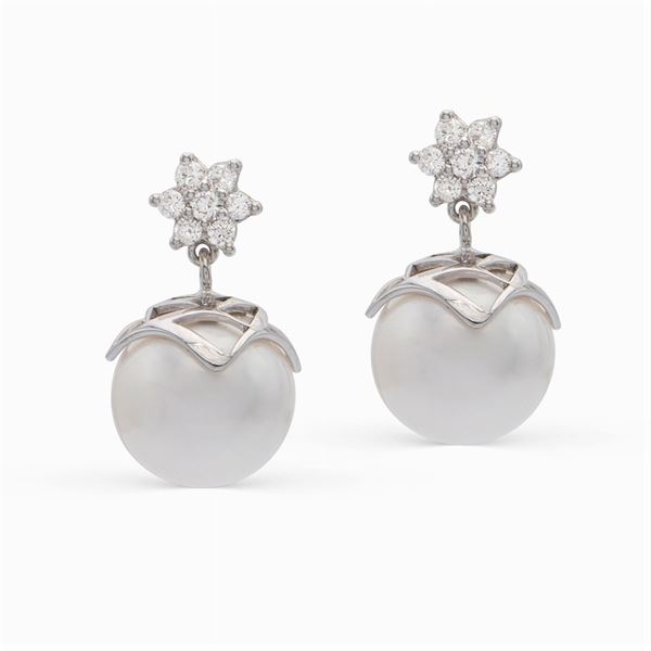 18kt white gold, diamond and South Sea pearl pendant earrings