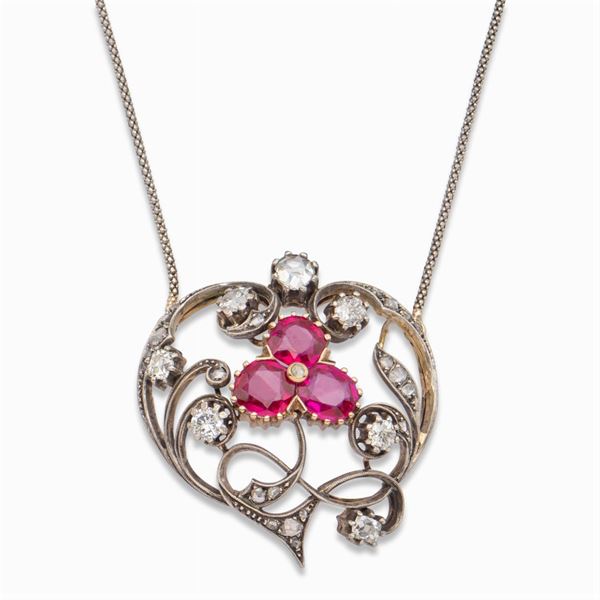 Silver, yellow gold and diamond pendant clover