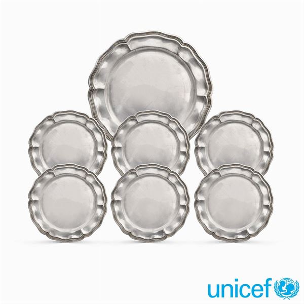 &#9830;Silver table set (7)