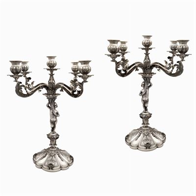 Coppia di Candelabri in Argento a Cinque Luci, Collezione Vespasiani, Roma