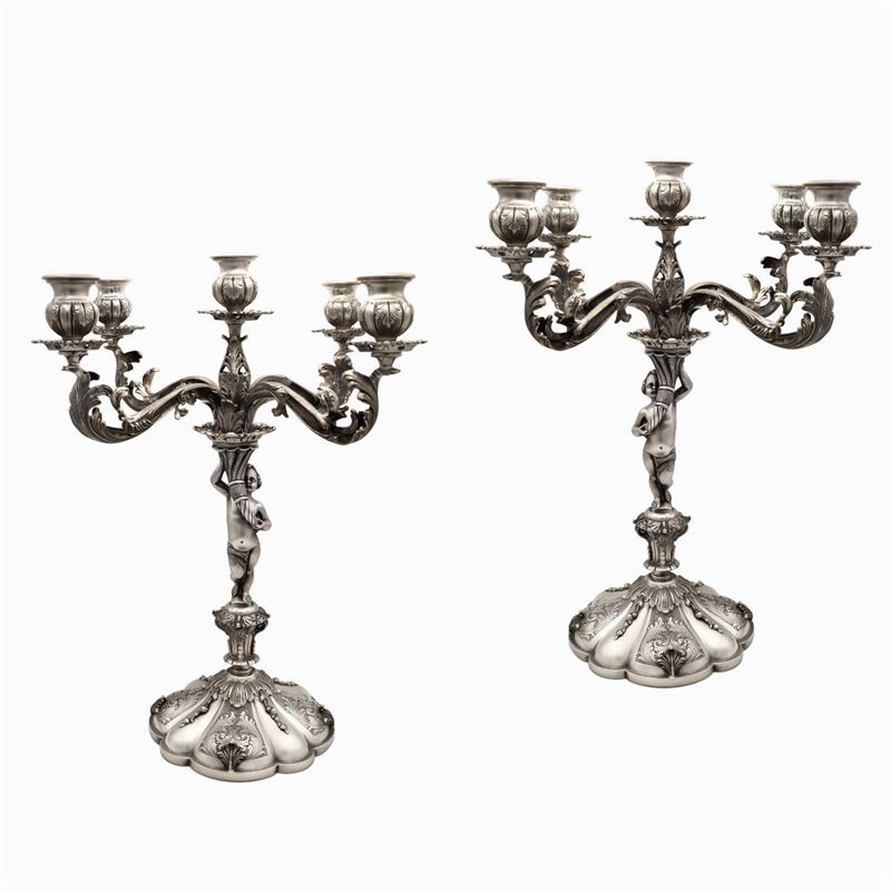 Coppia di Candelabri in Argento a Cinque Luci, Collezione Vespasiani, Roma