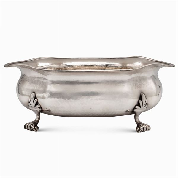 Silver centerpiece