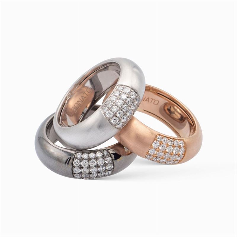 Tre Anelli in Oro a Tre Colori 18kt e Diamanti