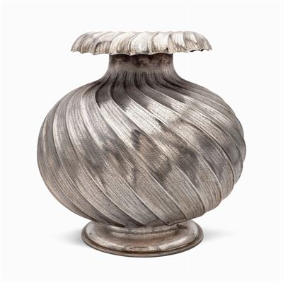 Mario Buccellati, Vaso in Argento