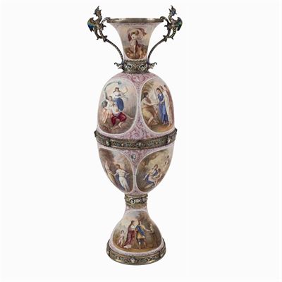 Vaso in Argento e Smalti Policromi