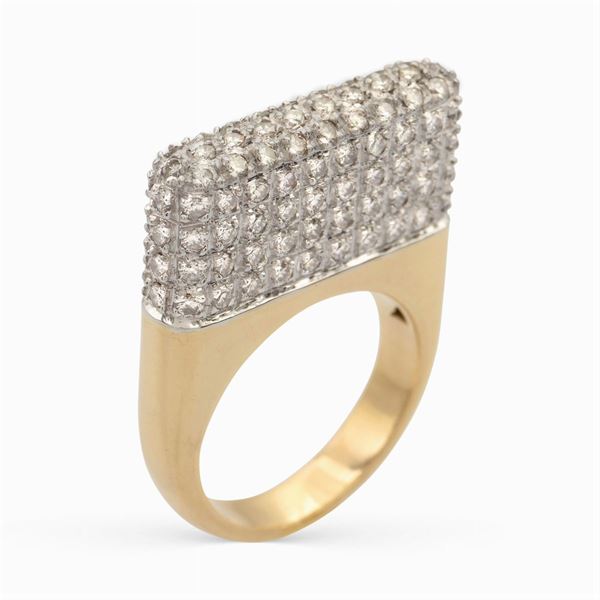 Anello a motivo geometrico in oro a due colori 18kt e diamanti